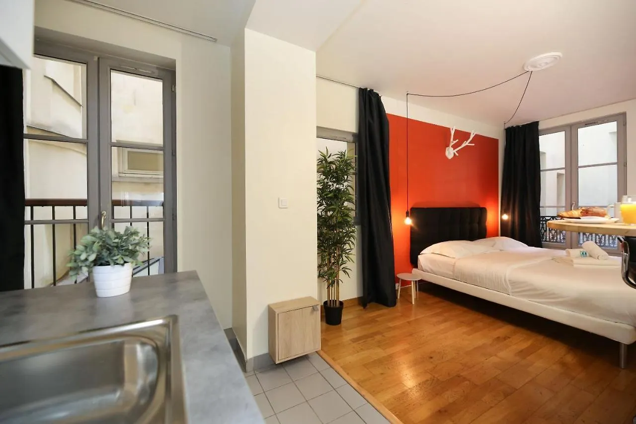 101 - Studio Confortable Avec Kitchenette Paris 5 Apartment
