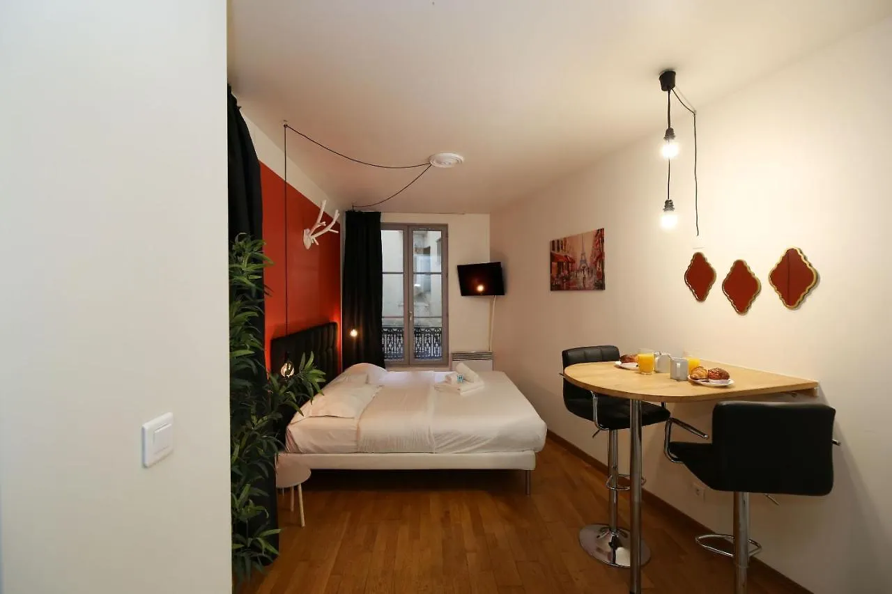 101 - Studio Confortable Avec Kitchenette Paris 5 Apartment